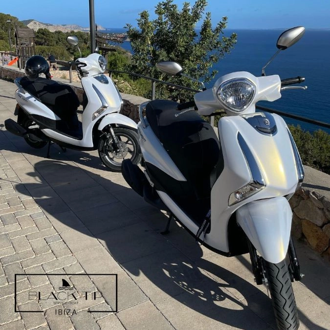 IBIZA - RENT SCOOTER 125CC