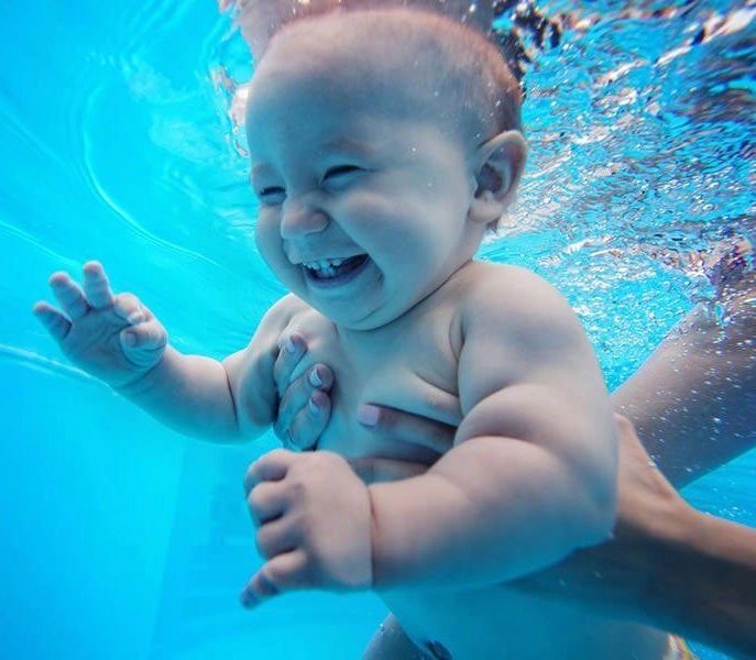 Acquaticità Neonatale Novembre - Dicembre @ Piscina Stadio