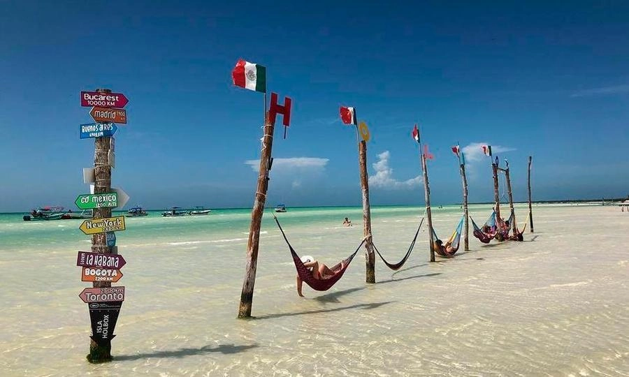 Photo Gallery HOLBOX MAGIC TOUR